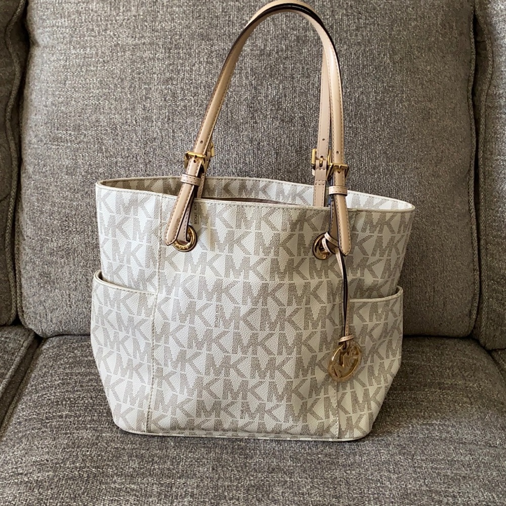 Michael Kors bag